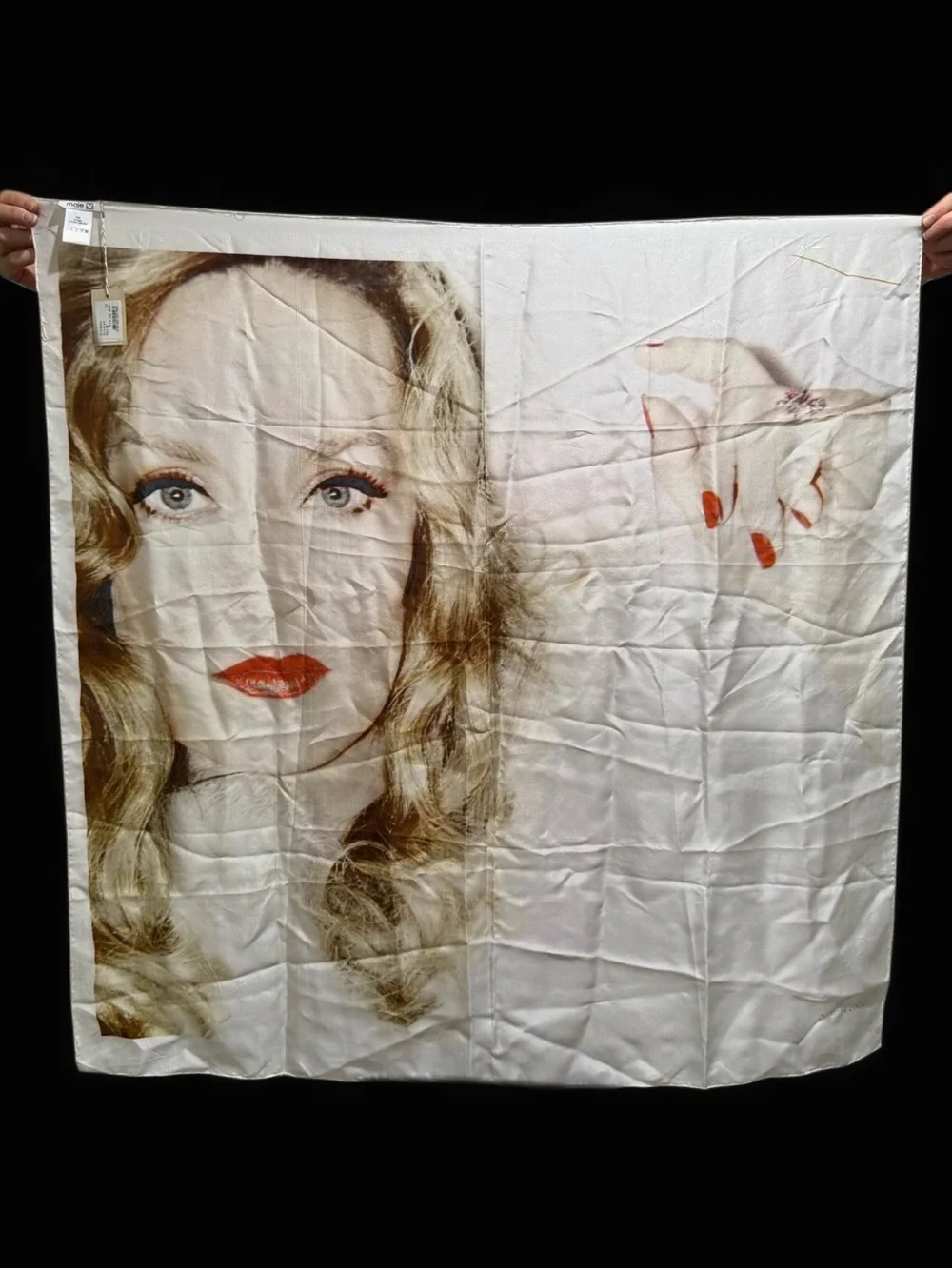 Maje Paris Silk Scarf Blonde Woman Lipstick Portrait Large Graphic Print Red New